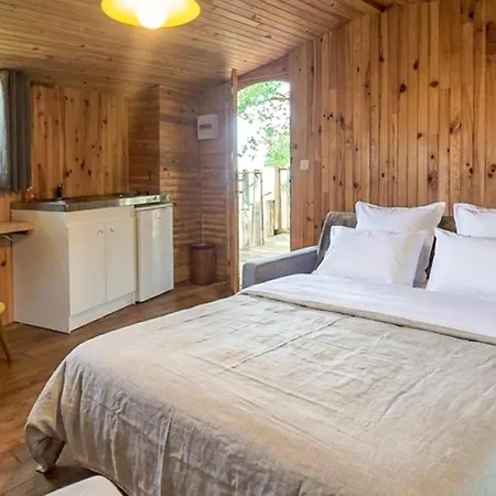 1 Bedroom Amazing In * Mazeyrolles