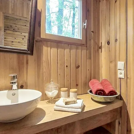 1 Bedroom Amazing In 度假居 Mazeyrolles